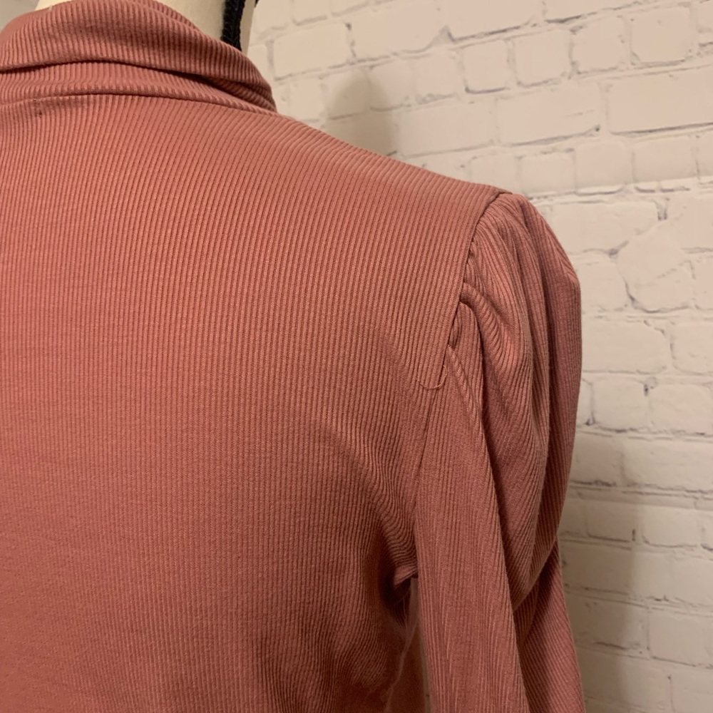 FASHIONNOVA Mauve Ruffled Shoulder Top! - Picture 9 of 10